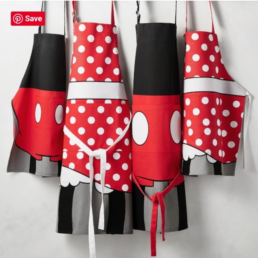 WILLIAMS SONOMA Minnie Mouse Adult Apron